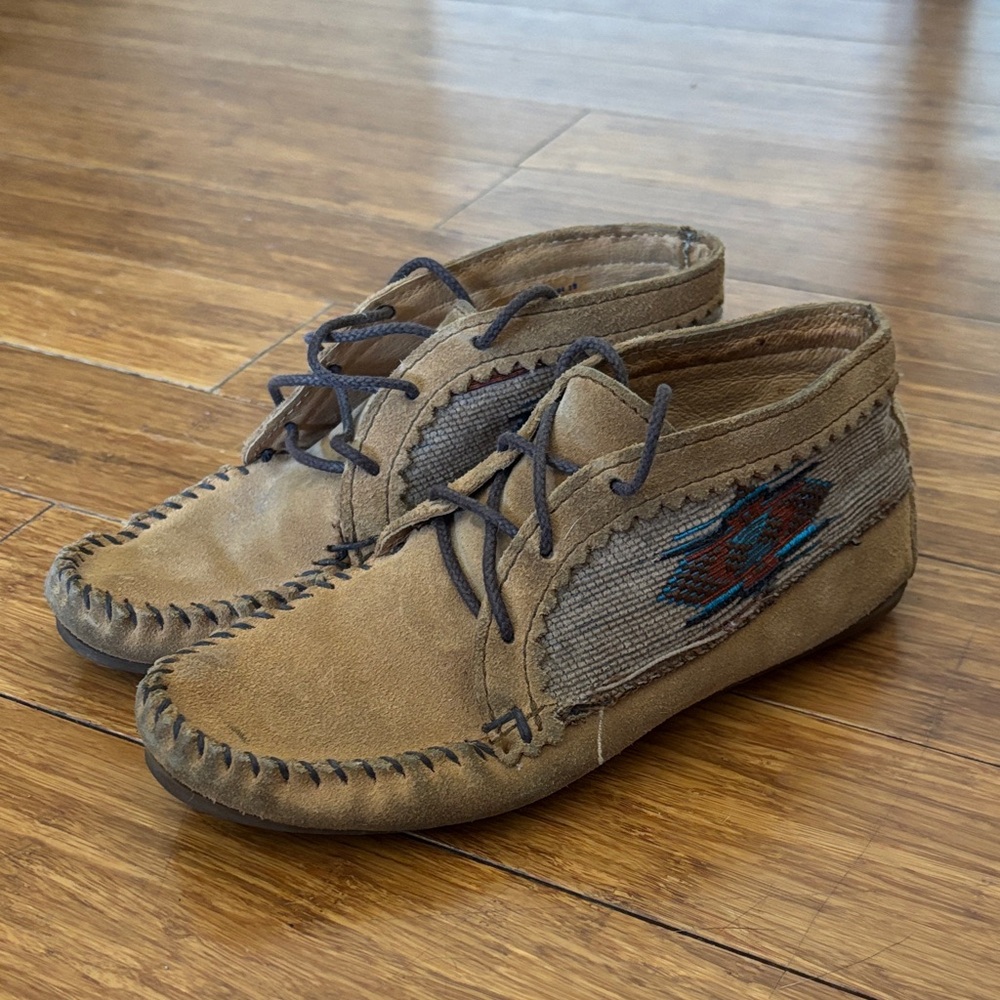 Minnetonka Tan Moccasins with Blue and Red Accents